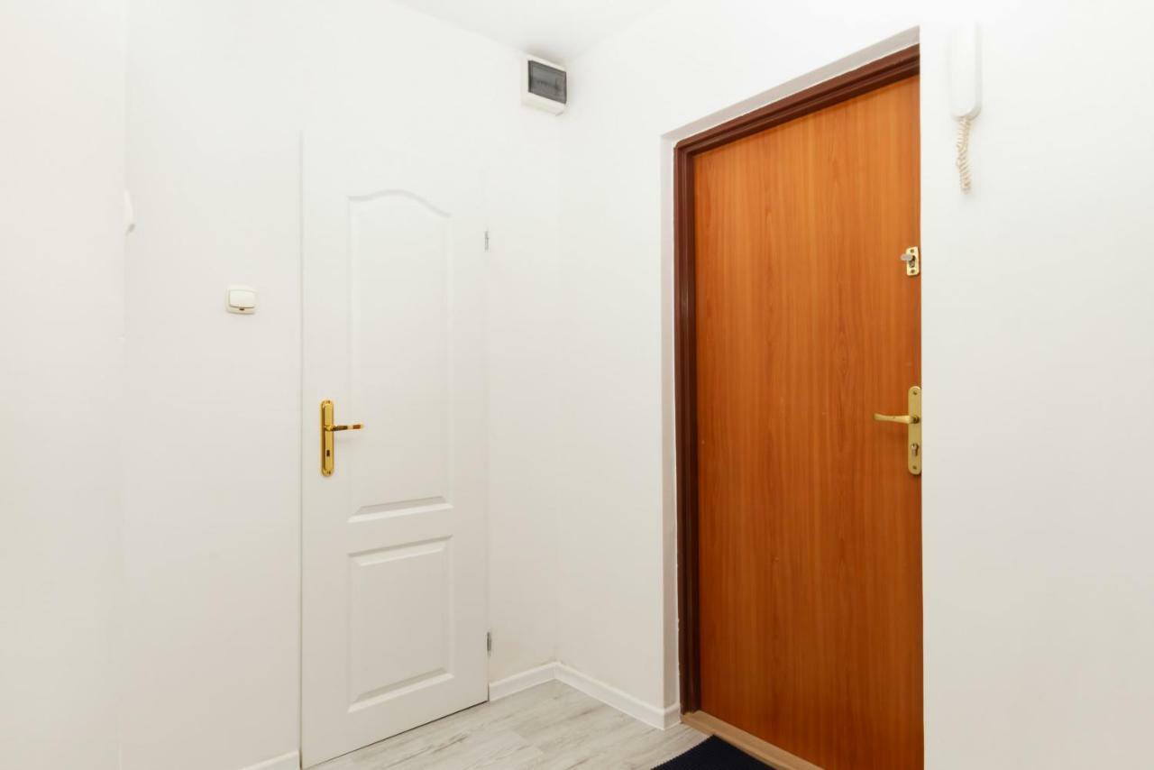 Apartments Gdansk Dworska By Noclegi Renters Bagian luar foto