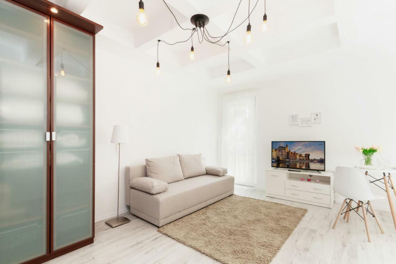 Apartments Gdansk Dworska By Noclegi Renters Bagian luar foto